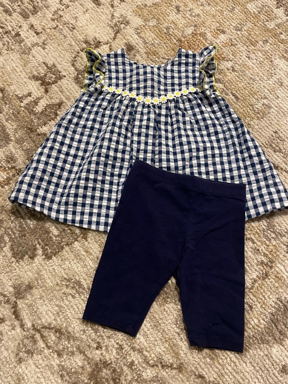 5/$25 Jessica Ann Navy Blue Gingham Top with Navy Leggings